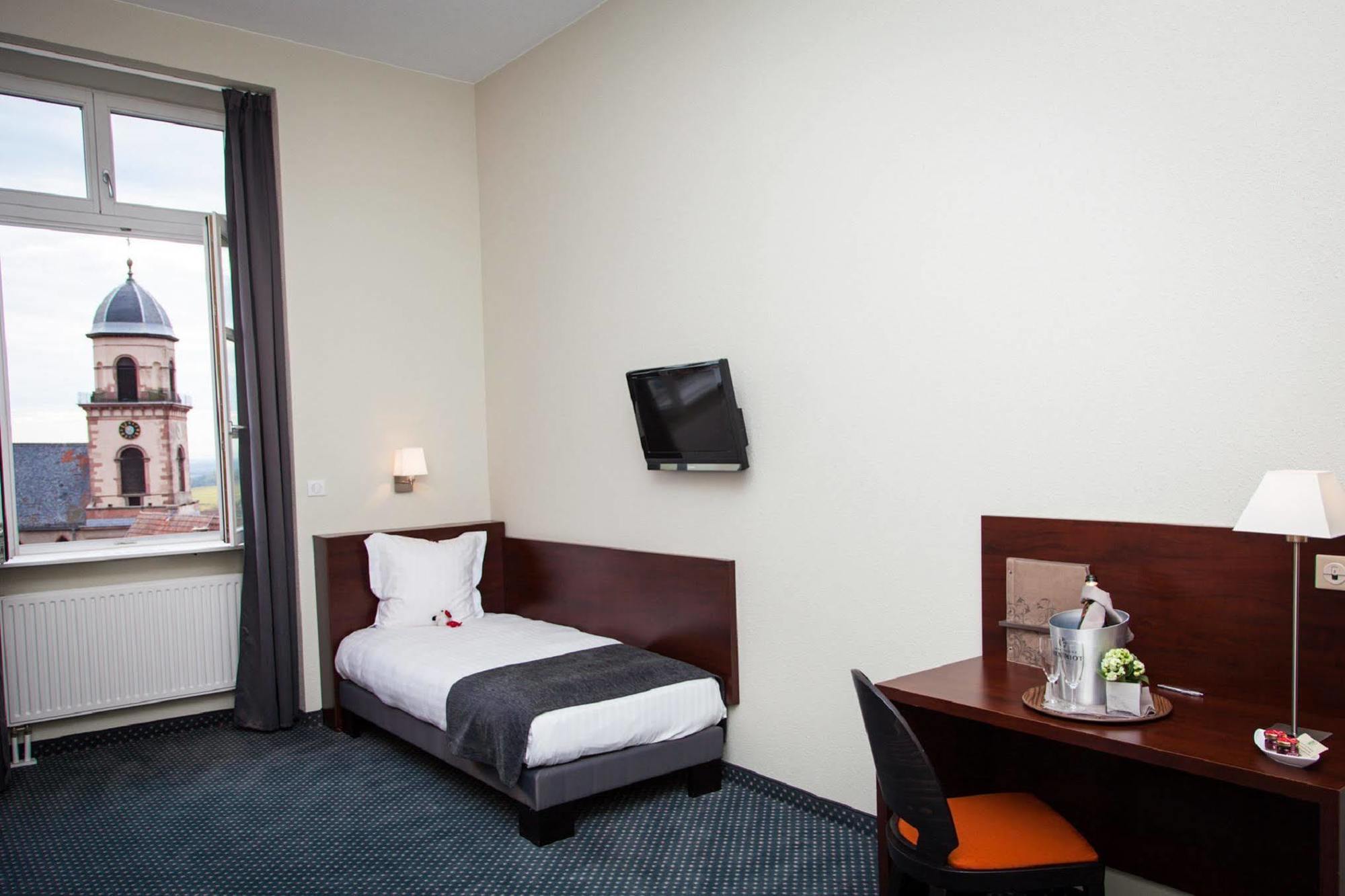 Hotel Val-vignes Colmar Haut-koenigsbourg, The Originals Relais Saint-Hippolyte (Haut-Rhin)